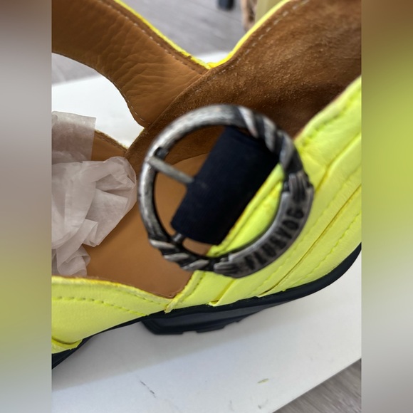 John Fluevog Shoes - Picture 11 of 15